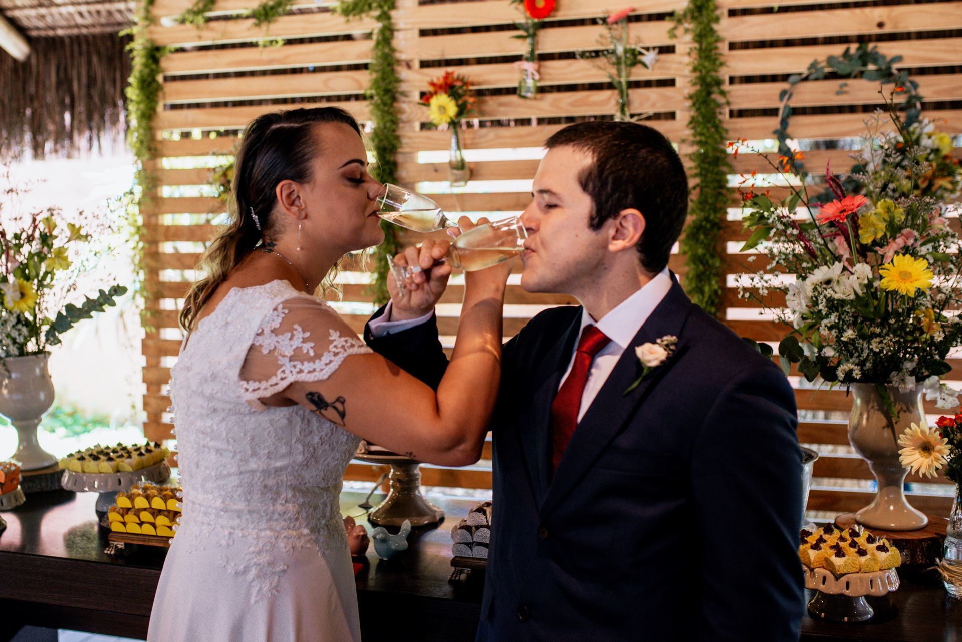 Foto Nadia e Daniel - Um Casamento de Manhã em São José dos Campos Foto Nadia e Daniel - Um Casamento de Manhã em São José dos Campos - Imagem 121